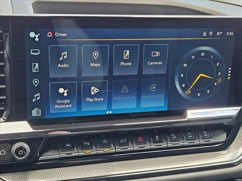 Used 2023 Chevrolet Silverado 1500 ZR2 w/ Technology Package image 13