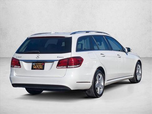 Used 2014 Mercedes-Benz E 350 4MATIC Wagon image 5