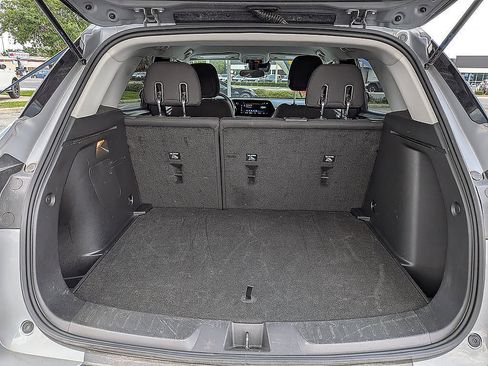 Certified 2025 Chevrolet TrailBlazer LT AWD/4WD image 12