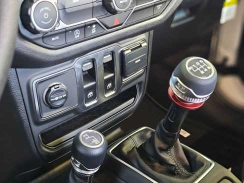 New 2026 Jeep Wrangler Sport AWD/4WD image 15