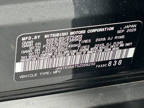 Used 2025 Mitsubishi Outlander SE AWD/4WD image 42