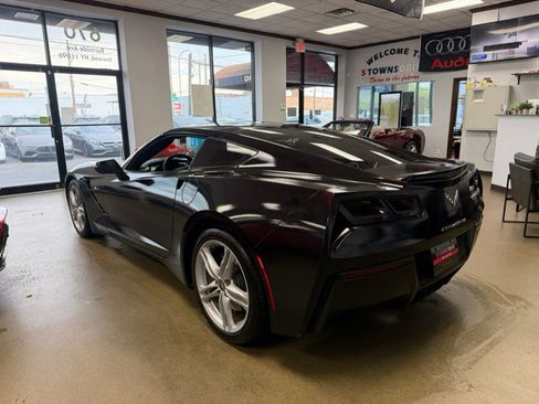 Used 2016 Chevrolet Corvette Stingray Coupe w/ Battery Protection Package RWD image 21