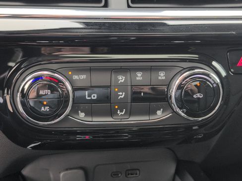 New 2026 Chevrolet Trax ACTIV w/ Sunroof Package image 20