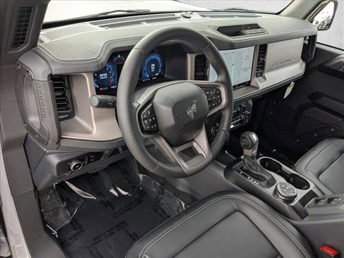 New 2026 Ford Bronco Outer Banks AWD/4WD image 3