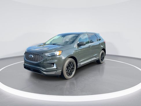 Used 2024 Ford Edge SEL AWD/4WD image 5