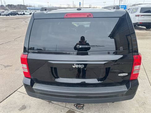 Used 2014 Jeep Patriot High Altitude image 6