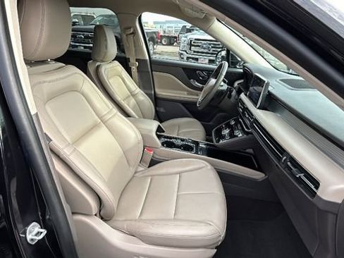 Used 2022 Lincoln Corsair FWD image 11