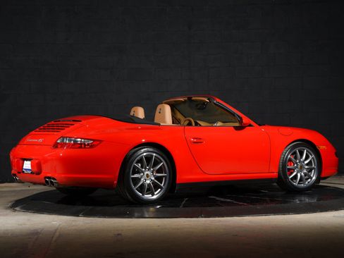 Used 2006 Porsche 911 Carrera 4S AWD/4WD image 4