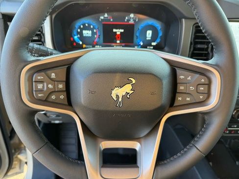 New 2026 Ford Bronco Badlands AWD/4WD image 14