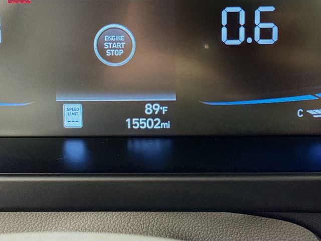 Certified 2025 Hyundai Elantra Sport FWD image 19