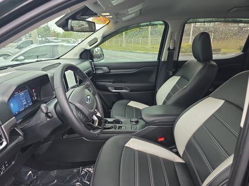 Used 2024 Ford Ranger XLT w/ Trailer Tow Package image 18