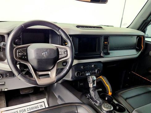 Used 2022 Ford Bronco Badlands w/ Sasquatch Package AWD/4WD image 11