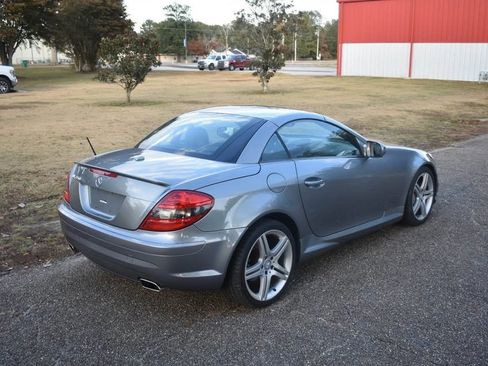 Used 2011 Mercedes-Benz SLK 350 image 7