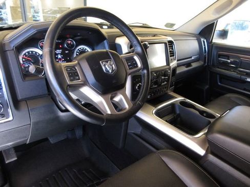 Used 2017 RAM 2500 Laramie w/ Convenience Group image 14