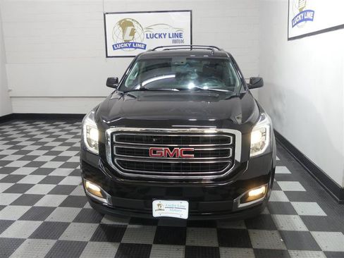 Used 2018 GMC Yukon SLT AWD/4WD image 3