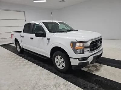 Used 2023 Ford F150 XLT w/ Trailer Tow Package AWD/4WD image 5
