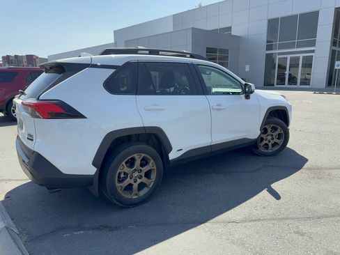Used 2023 Toyota RAV4 AWD Hybrid image 37