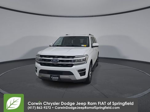 Used 2024 Ford Expedition Limited AWD/4WD image 7