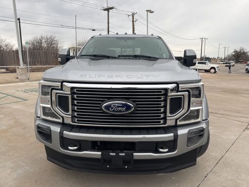 Used 2022 Ford F450 Limited w/ FX4 Off-Road Package image 9