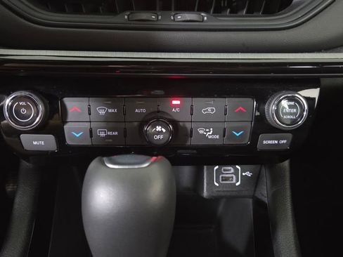 Used 2024 Jeep Compass Limited w/ High Altitude Package AWD/4WD image 26