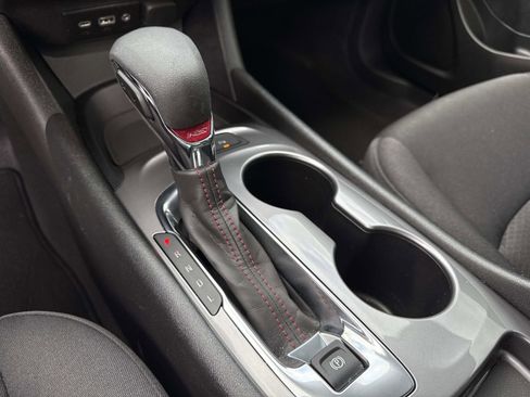 Used 2024 Chevrolet Malibu RS image 27