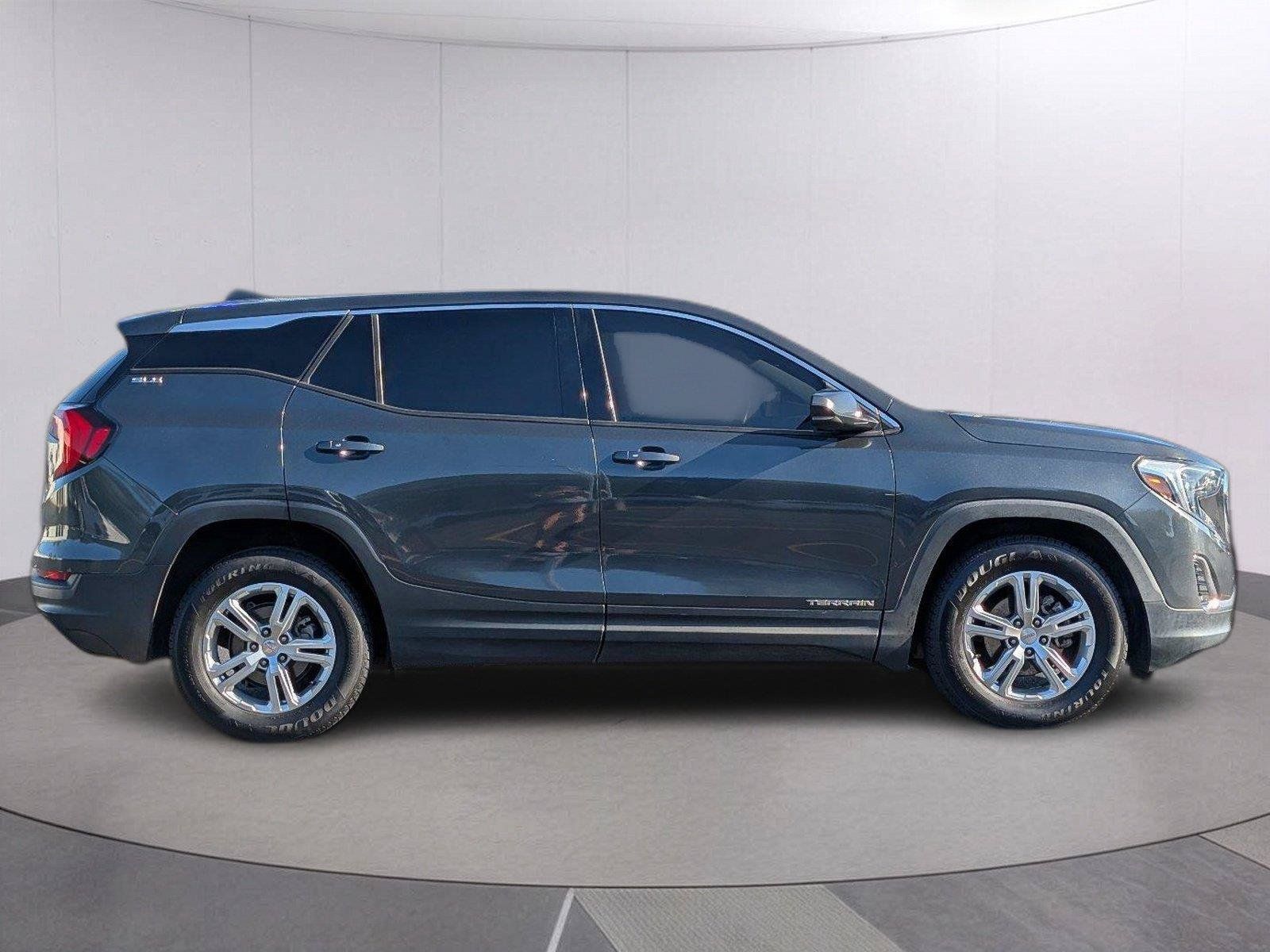 Used 2018 GMC Terrain SLE FWD image 8