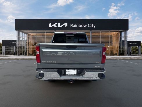 Used 2019 Chevrolet Silverado 1500 LTZ w/ LTZ Plus Package AWD/4WD image 6