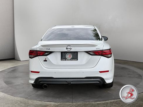 Used 2023 Nissan Sentra SR w/ SR Premium Package FWD image 6