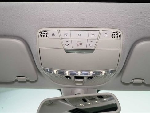 Used 2018 Mercedes-Benz C 300 Sedan image 13