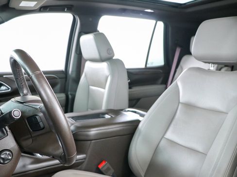 Used 2023 Chevrolet Tahoe LT w/ Luxury Package RWD image 27