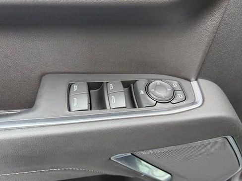 Used 2022 Chevrolet Silverado 1500 LT Trail Boss w/ Protection Package image 15