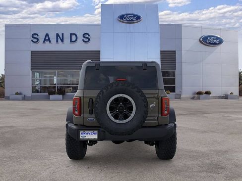 New 2026 Ford Bronco Outer Banks w/ Sasquatch Package AWD/4WD image 5