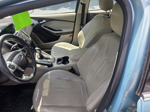 Used 2012 Ford Focus SEL FWD image 11