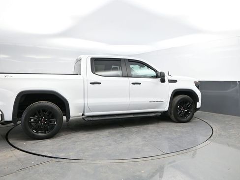 Used 2023 GMC Sierra 1500 Pro w/ Graphite Edition image 10