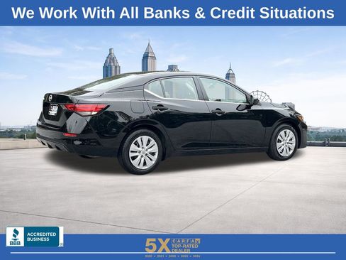 Used 2025 Nissan Sentra S image 25