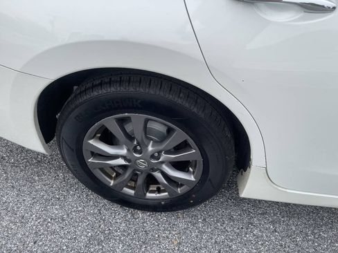 Used 2015 Nissan Altima 2.5 S w/ Sport Value Package FWD image 29