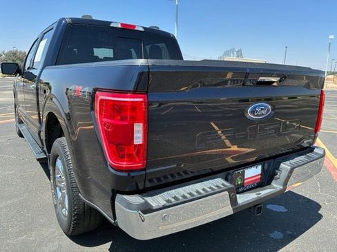 Used 2021 Ford F150 XLT w/ Equipment Group 302A High AWD/4WD image 4