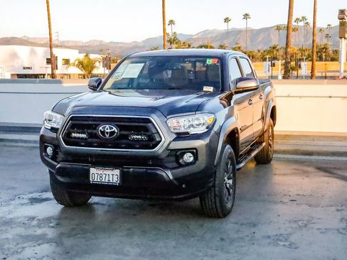 Used 2023 Toyota Tacoma SR5 image 3
