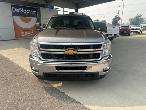 Used 2013 Chevrolet Silverado 2500 LT w/ Interior Plus Package AWD/4WD image 2