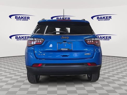 Used 2020 Jeep Compass Latitude w/ Cold Weather Group AWD/4WD image 6