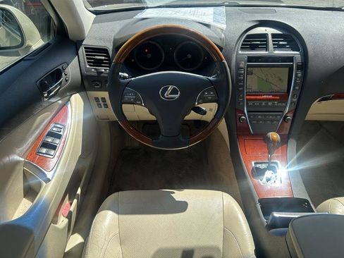 Used 2011 Lexus ES 350 FWD image 11