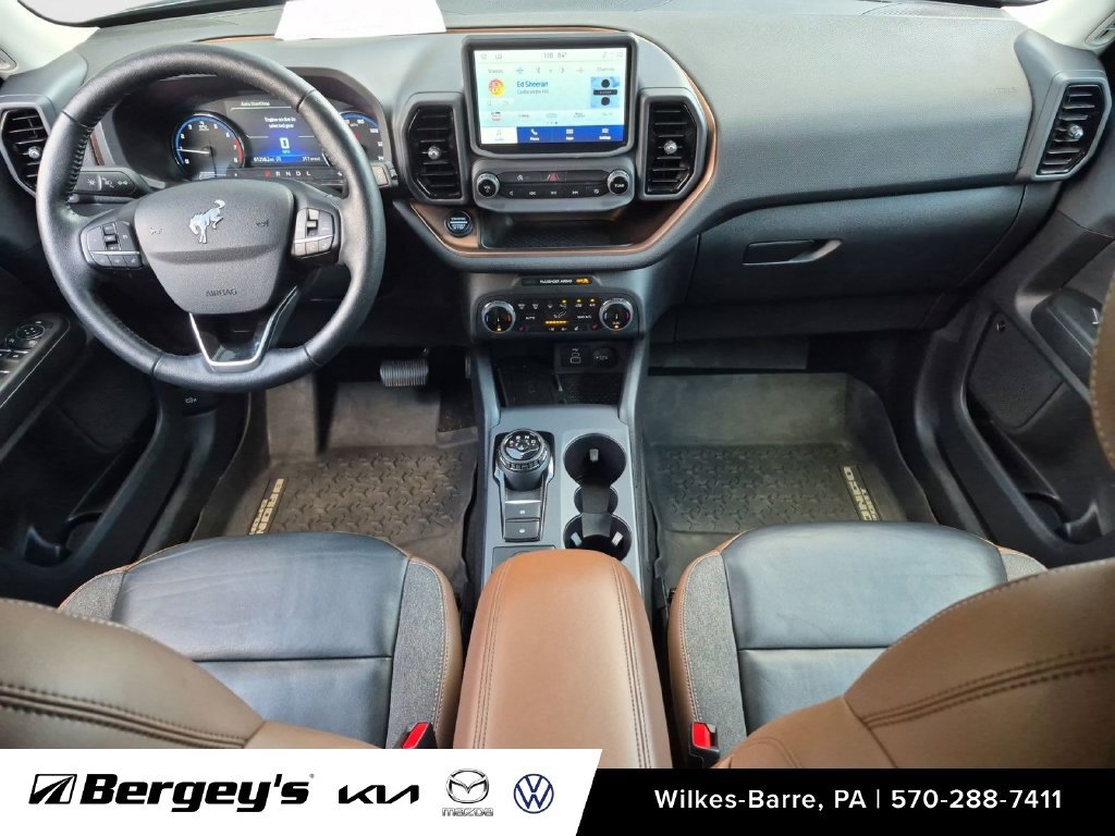 Used 2023 Ford Bronco Sport Outer Banks w/ Tech Package AWD/4WD image 35