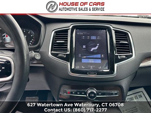 Used 2016 Volvo XC90 T6 Momentum image 15