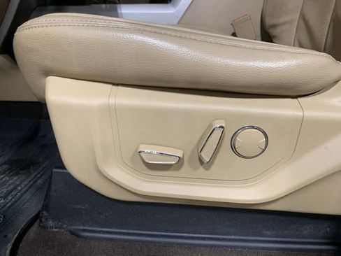 Used 2018 Ford F150 Lariat image 9