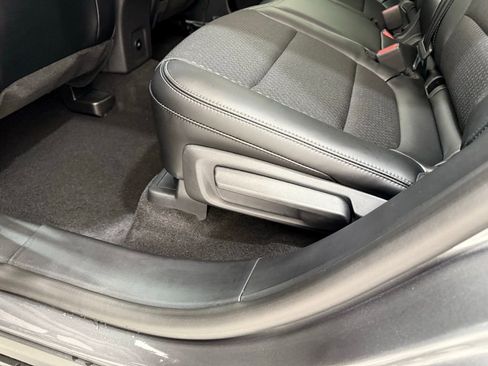 New 2025 Ford Escape SE image 15