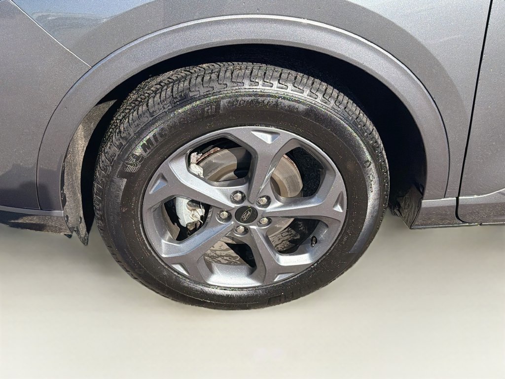 Used 2024 Ford Escape ST-Line w/ Tech Pack #1 AWD/4WD image 32