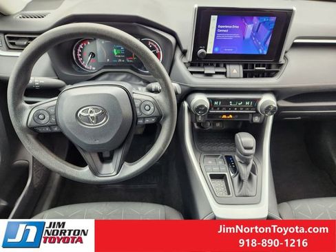 Used 2024 Toyota RAV4 XLE image 27