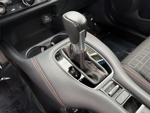 Certified 2024 Honda HR-V Sport image 26