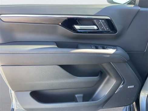 New 2026 Chevrolet Tahoe Premier image 22