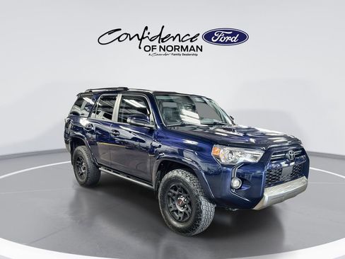 Used 2024 Toyota 4Runner TRD Off-Road Premium w/ Moonroof Package AWD/4WD image 11
